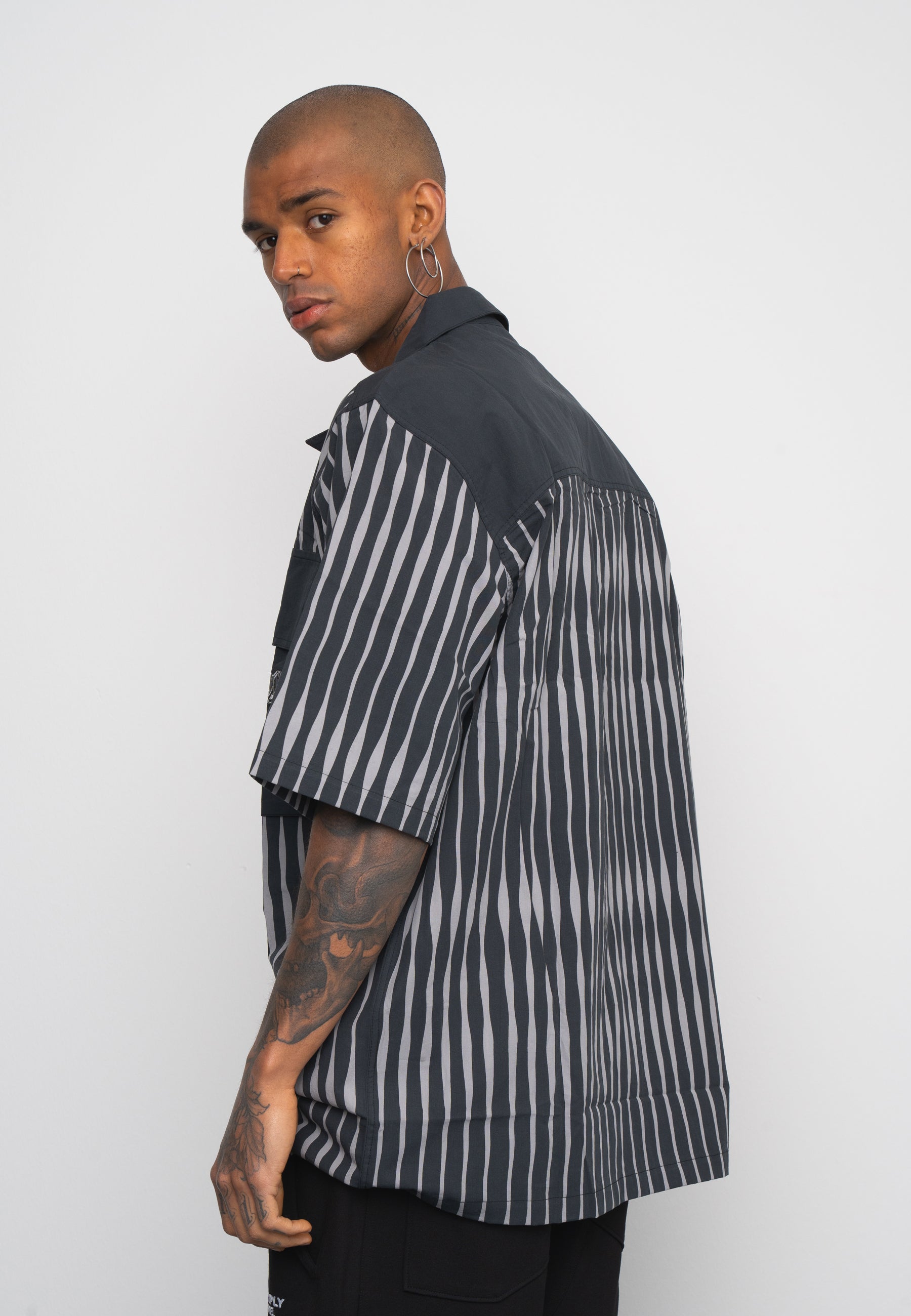 Oversize Shirt BARS Black Soda