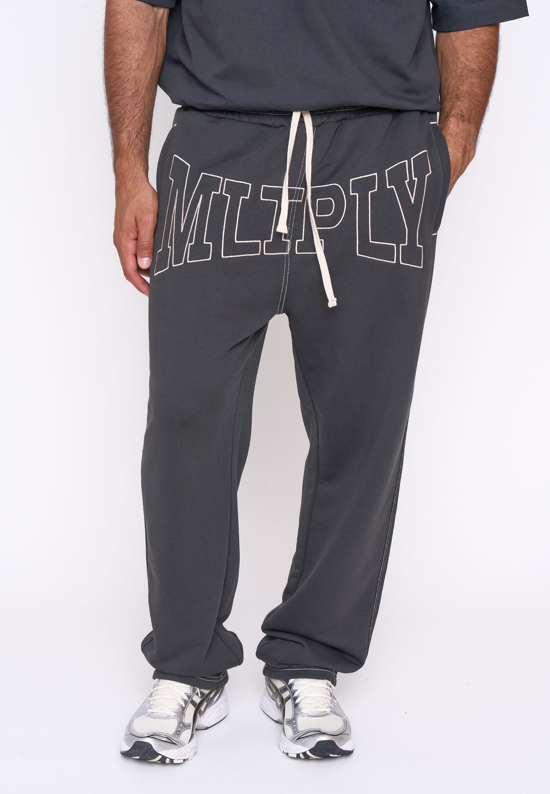 Multiply Spparel Jogger MANAGER Black Soda