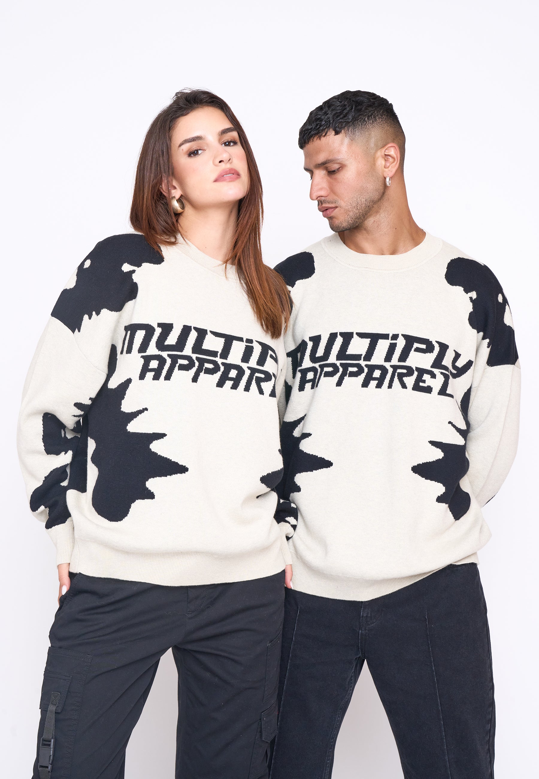 Multiply Spparel Oversize Knit Sweater URBAN White Swan Black