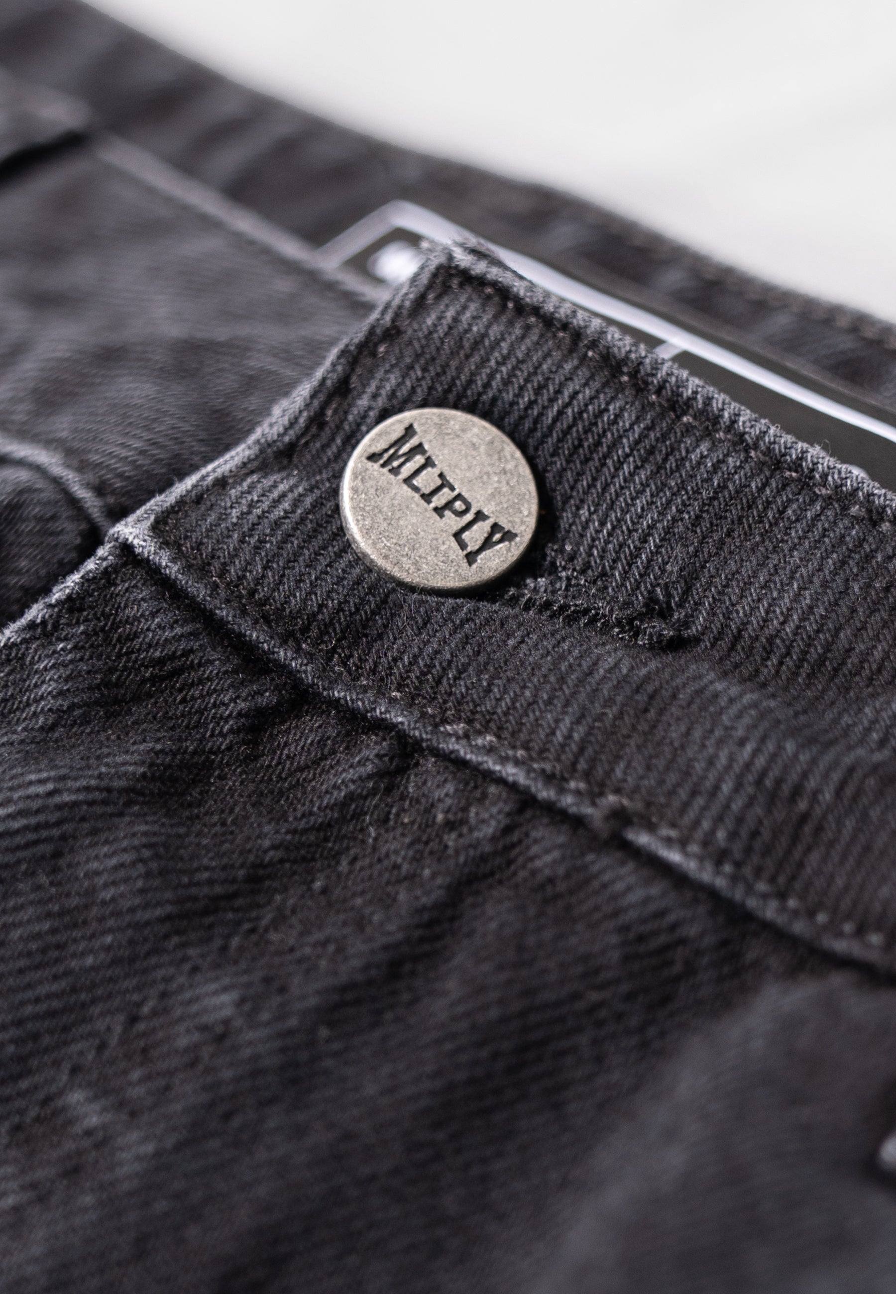 Multiply Pleated Denim Black