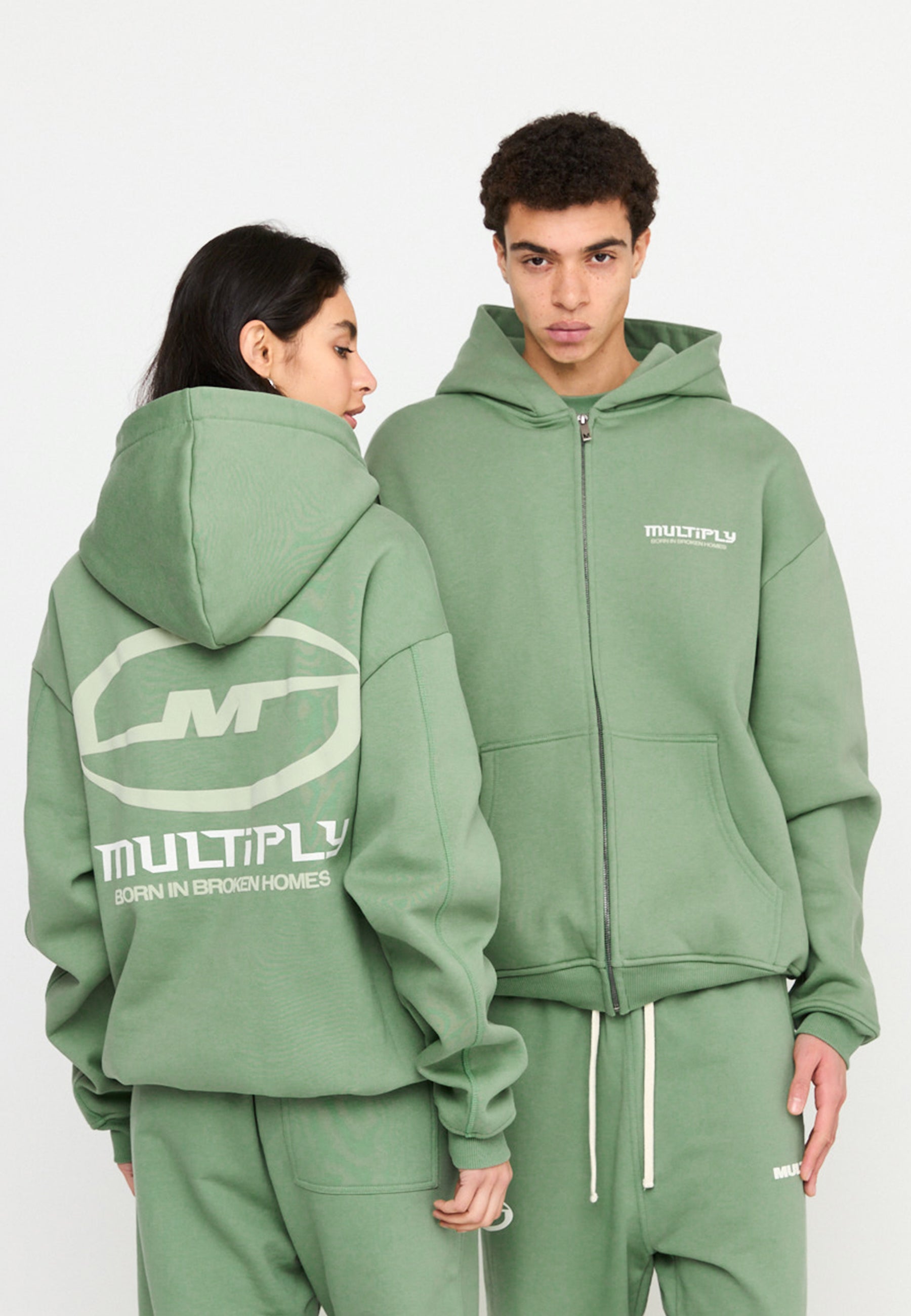 Oversize zip hoodie BROKEN IDENTITY Hedge Green